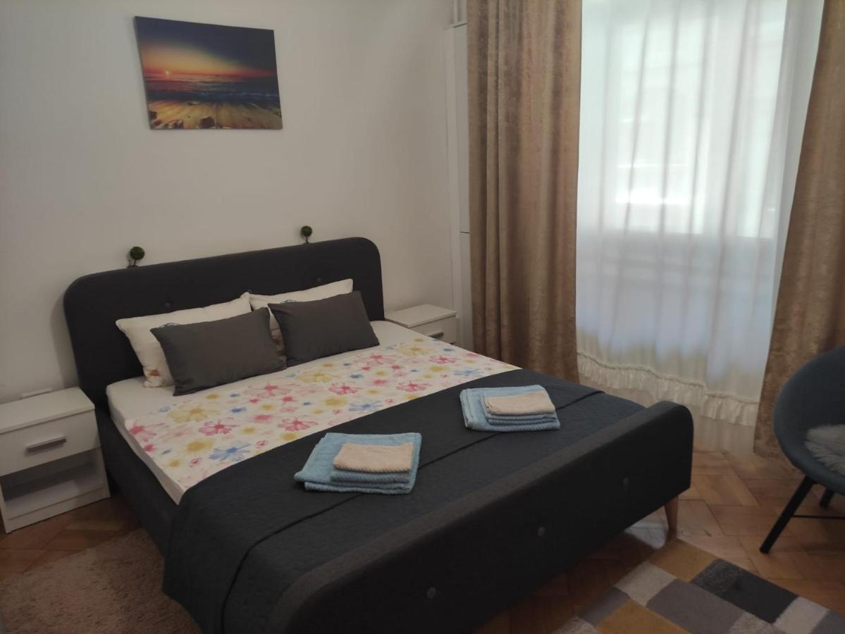 Nice Studio In Old Town Bukarest Exterior foto