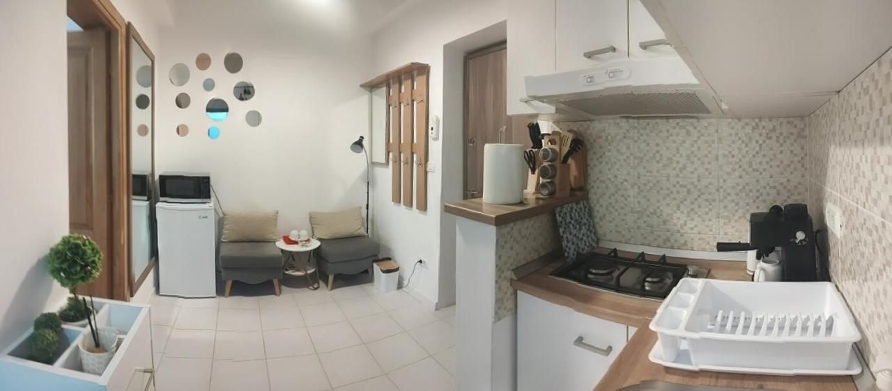 Nice Studio In Old Town Bukarest Exterior foto